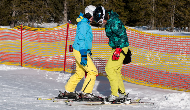 Lehrer mit Schüler - Privat-Skikurse für Erwachsene, Freunde & Familie